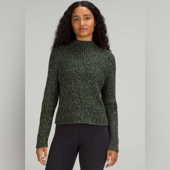 Lululemon Cotton-Cashmere Blend Mock Neck Sweater
Green Navy Black 
W3GKGS
Sz 4 - Picture 1 of 8